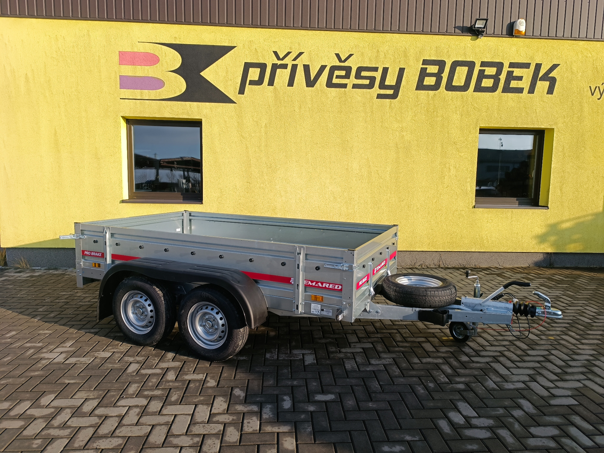 Přívěs PRO BRAKE 2615/2 2t