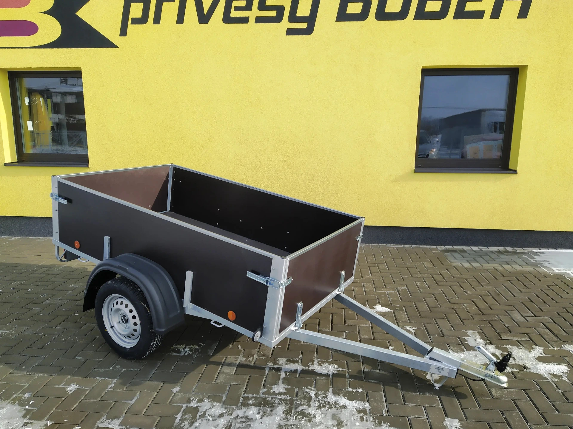 Přívěs STANDARD 2050x1200x500 Obě čela