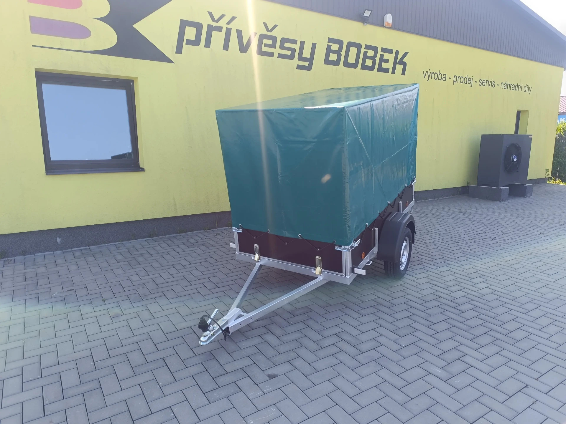 Přívěs PROFI 2150x1200x400 Plachta 1350 mm