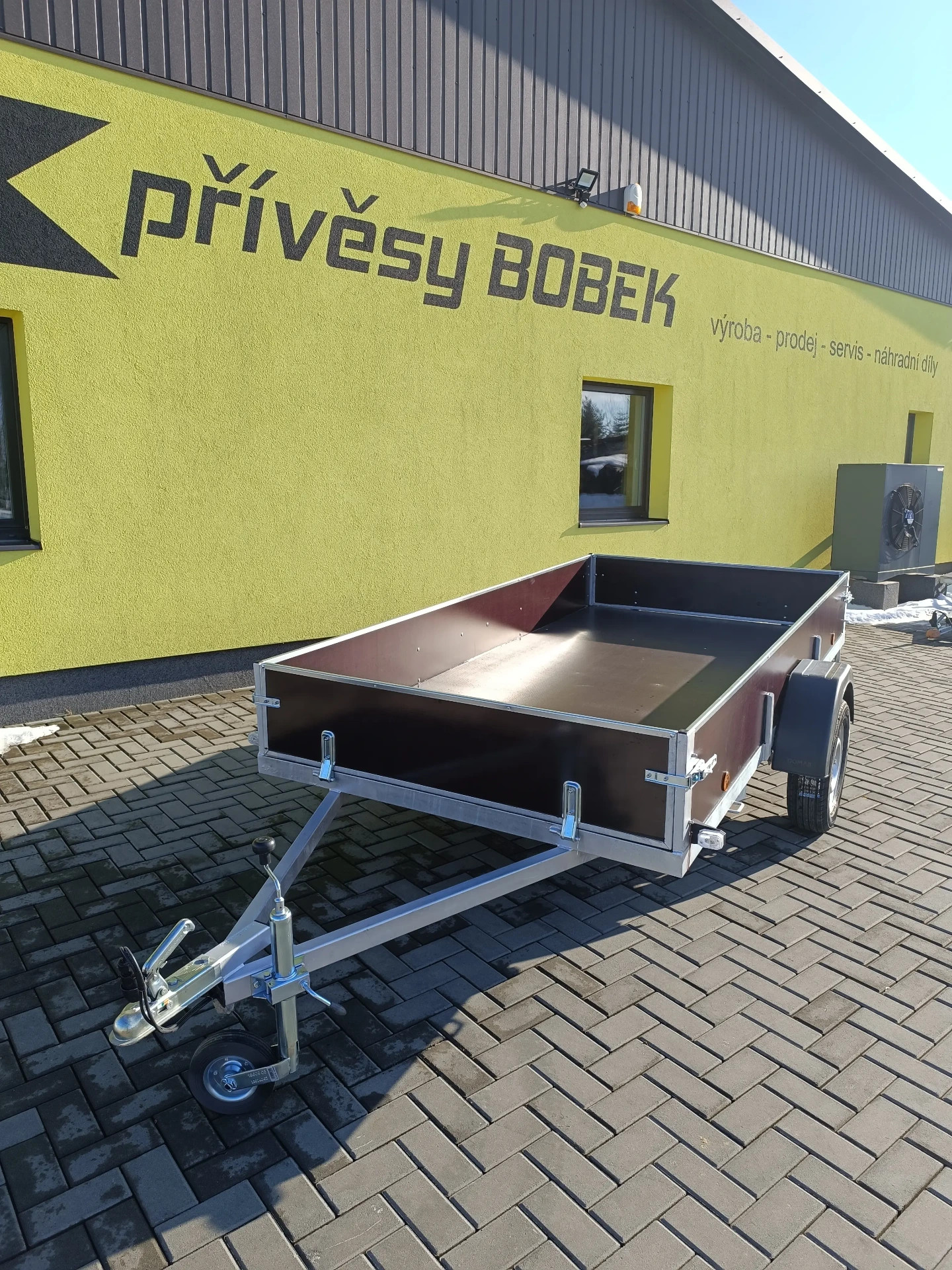 Přívěs PROFI 3020x1540x350 mm Obě čela