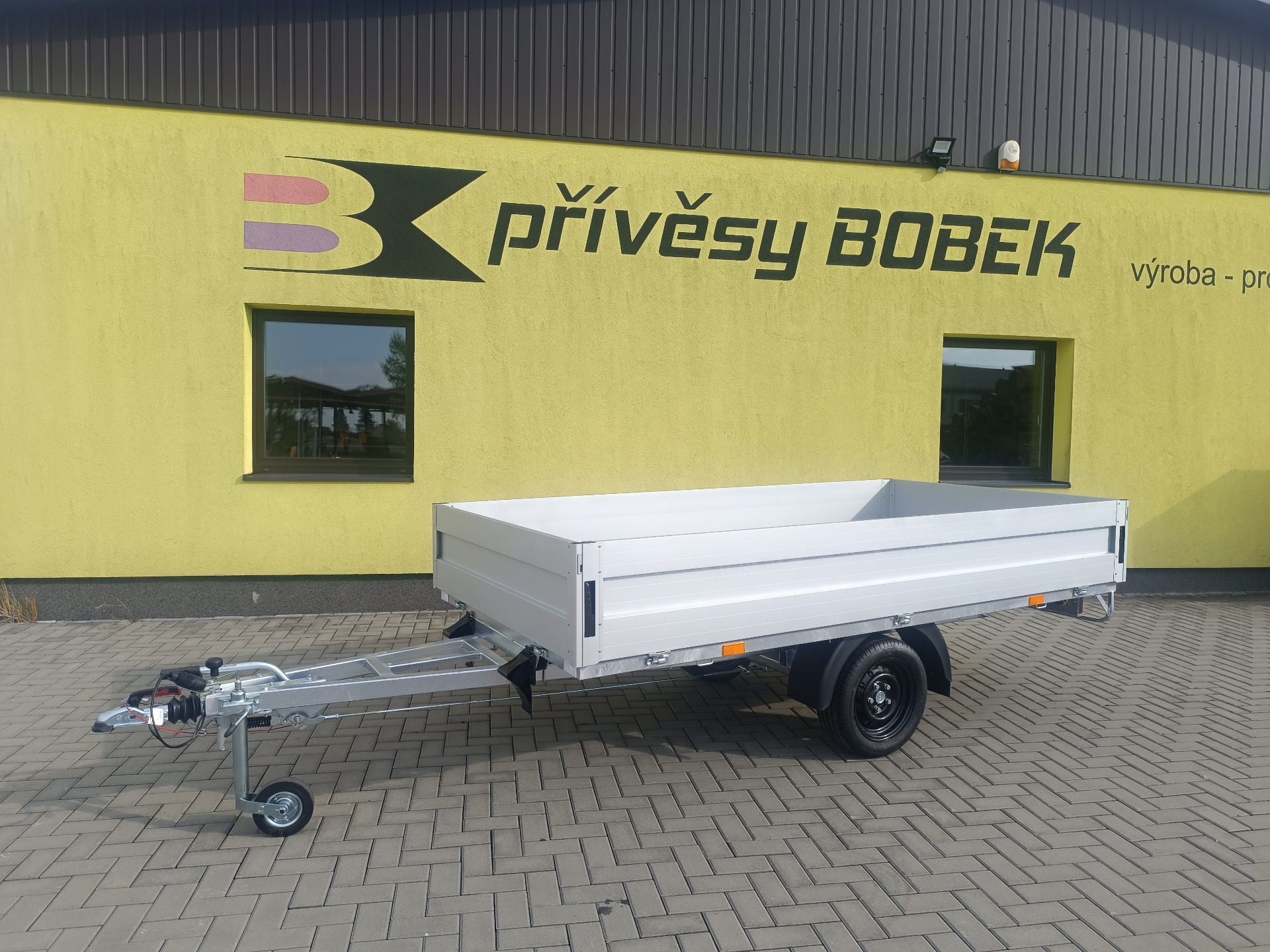 Brzděné PLATO 3010x1520x400 mm 1350 kg